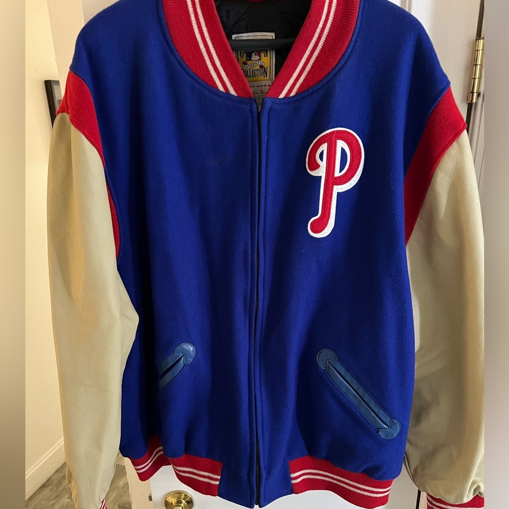 Phillies Throwback